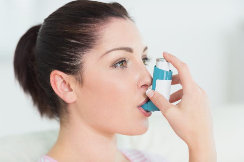 Вдишване с ангина инхалатор