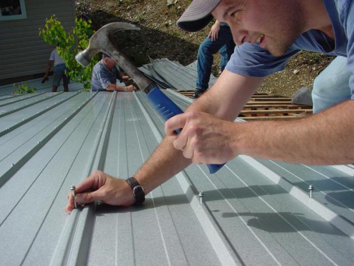 montaż metalowych pokryć dachowych