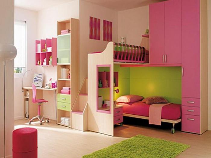 interiér malého pokoje pro dívku