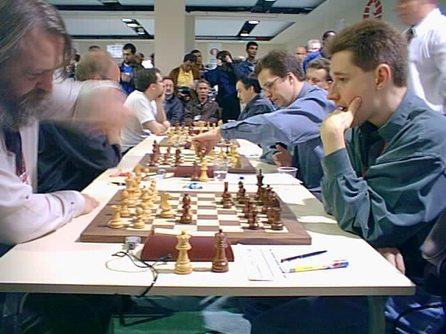 congratulazioni per la giornata internazionale di scacchi