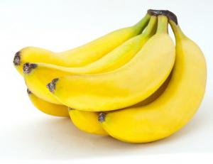банан е плодова или бери снимка
