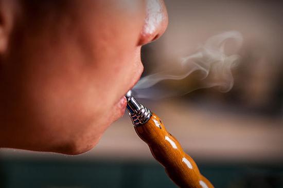 Ali je kajenje kajenja škodljivo?