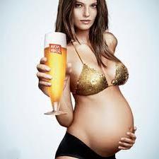 je možné těhotné nealkoholické pivo