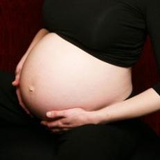 bolesti břicha u těhotných žen