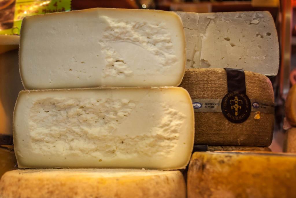 Italské sýr: Pecorino Toscano