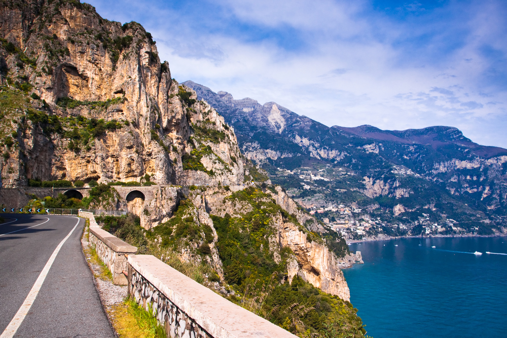 Amalfijeve ceste urezane su u stijene