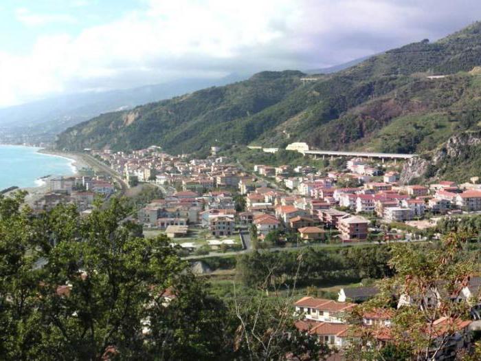 Calabria Italija turisti pregledi