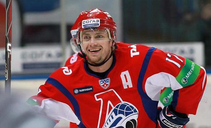Giocatore di hockey Ivan Tkachenko