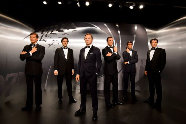 šest agentov 007