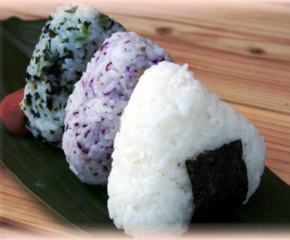 Japońskie potrawy z ryżu
