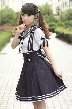 japonska šolska uniforma