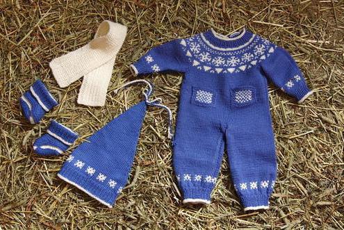 tuta in maglia per i neonati