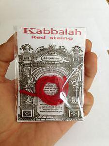 červená nit Kabbalah, jak se kravat