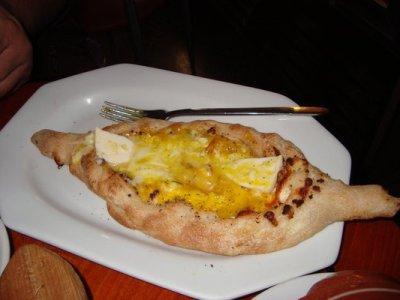 Chaczapuri z serem w piekarniku