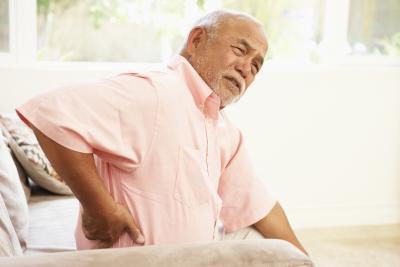 симптоми на камъни в бъбреците при мъжете