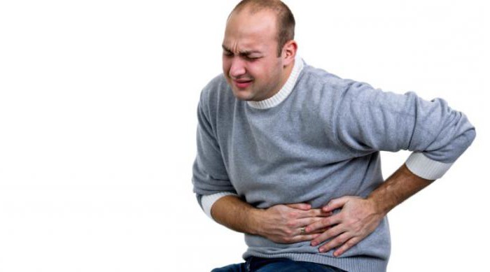 simptomi ledvičnih kamnov pri moških