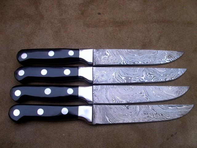 Дамаски стоманени ножове