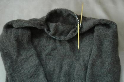 pletenje Raglan iz igle za pletenje vratu