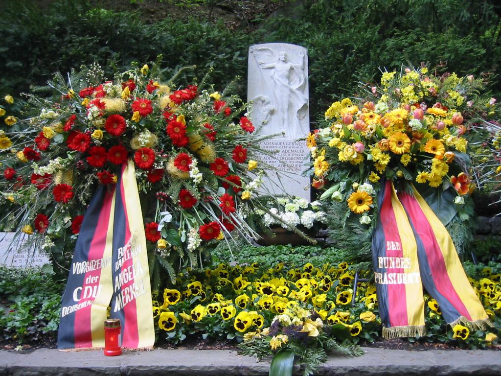 La tomba di Konrad Adenauer