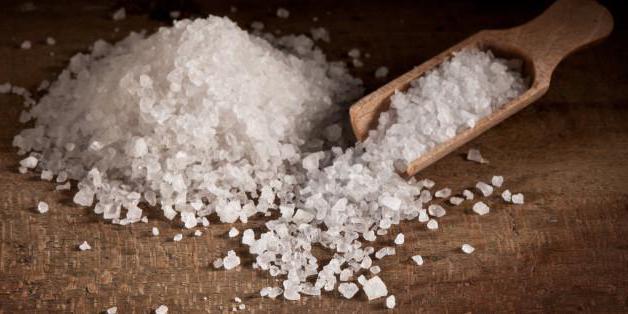 jaký je rozdíl mezi kosher solí a obyčejným