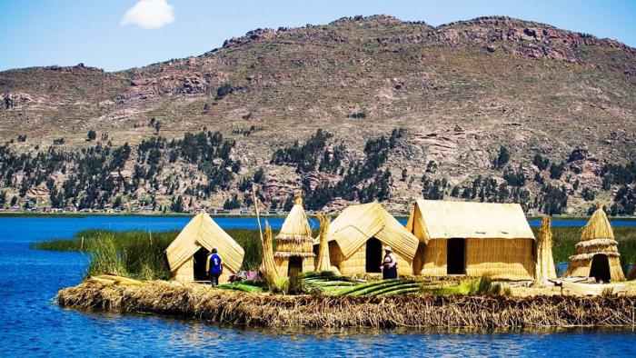 kde je jezero titicaca
