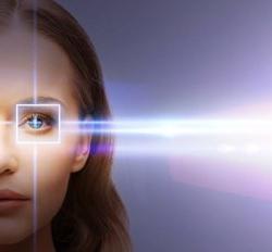 vantaggi della correzione della visione laser