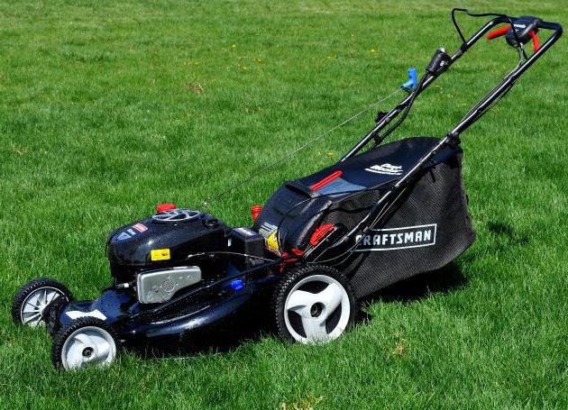 sekačky na trávu benzínový samohybný robot