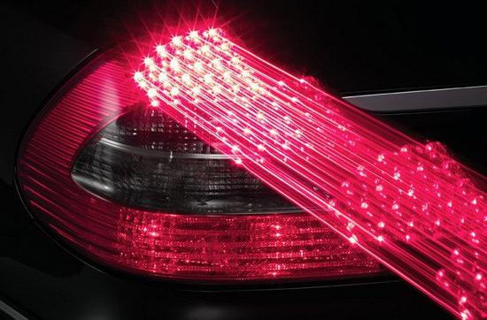 инсталирайте LED крушки за кола