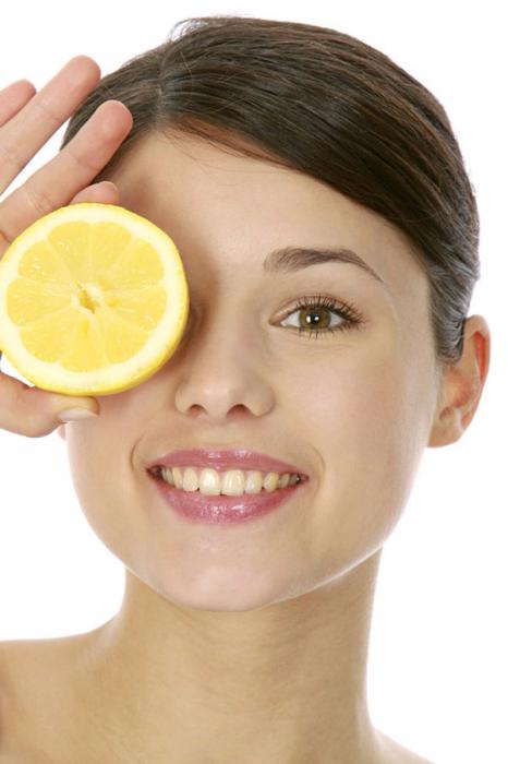 Eterično olje limone za obraz
