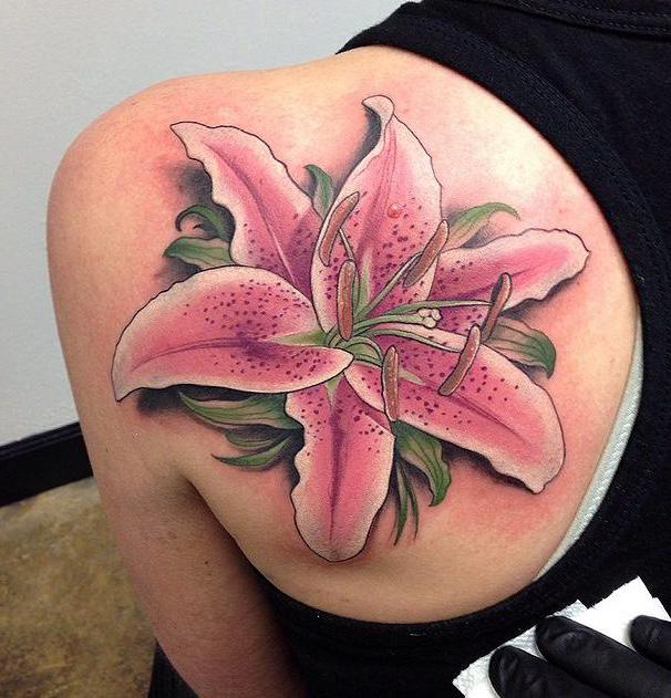 znaczenie lilia tatuaż