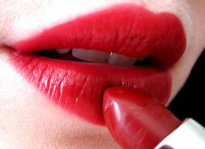 Lipstick Matt excelence recenze společnosti Avon