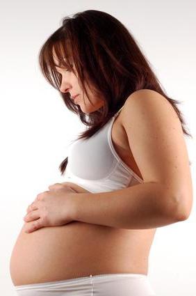 luźne stolce podczas ciąży