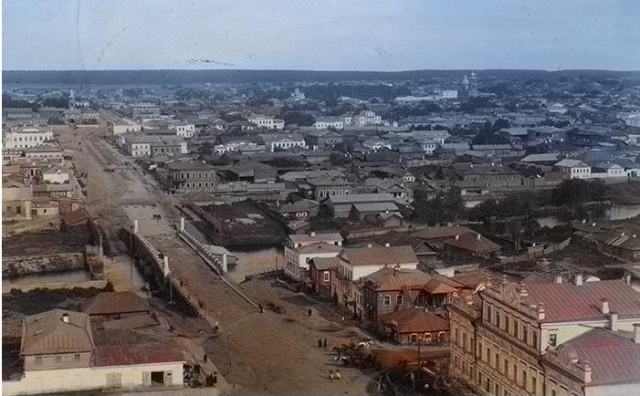 panorama del vecchio Yekaterinburg