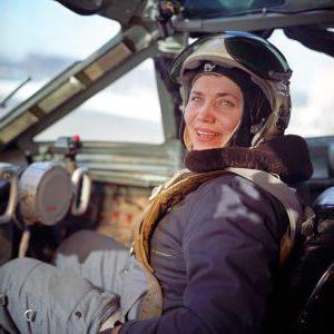 Marina Popovich Pilot Biografia Test