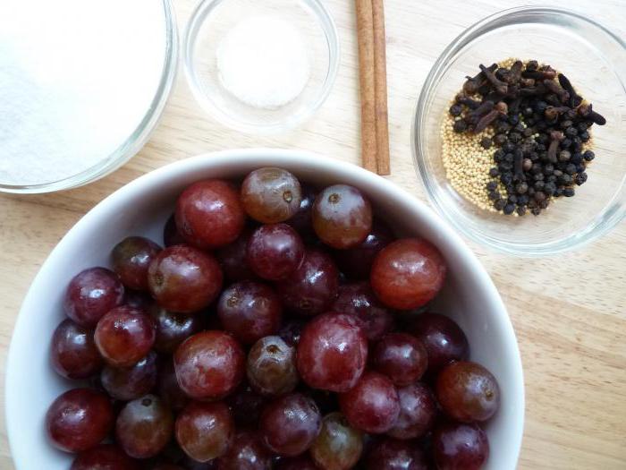 рецепта за мариновано грозде за зимата