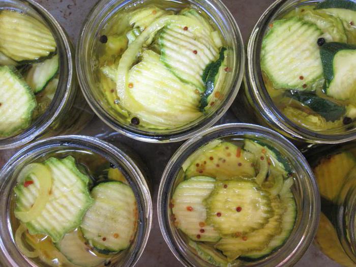 deliziose zucchine marinate senza sterilizzazione