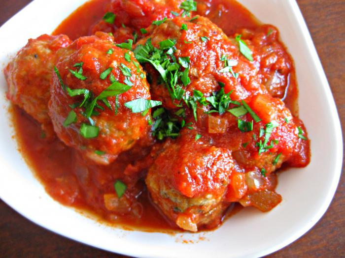recept za mesne kroglice v paradižnikovi omaki