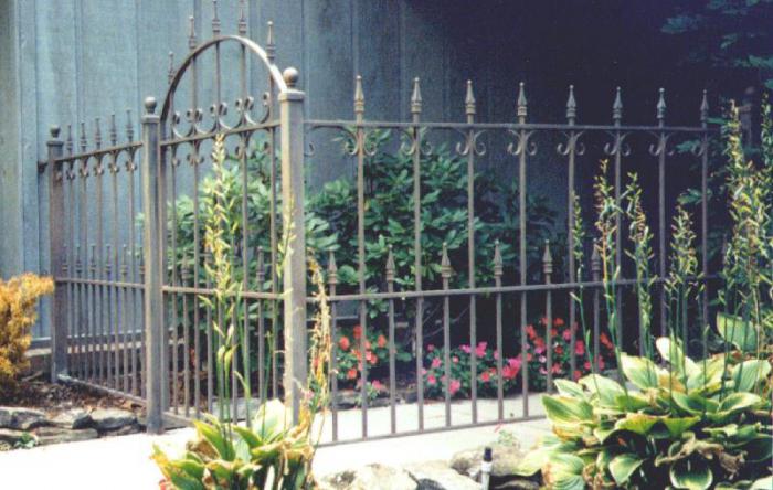 metalowe ogrodzenie ogrodzenia zrób to sam