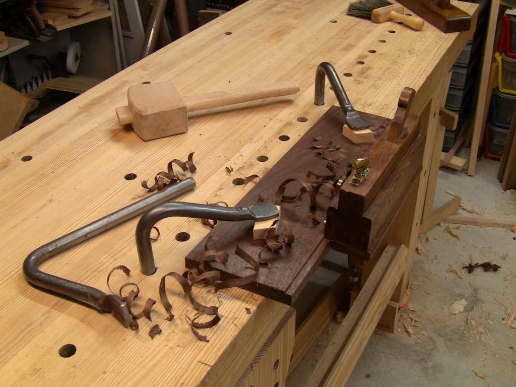 Dřevěná stolní deska