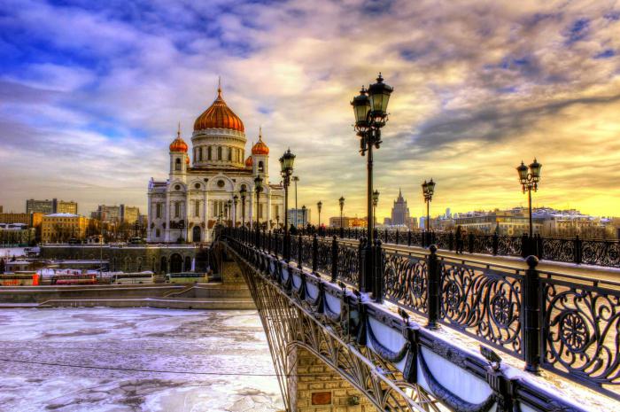 броят на градовете от един милион Русия