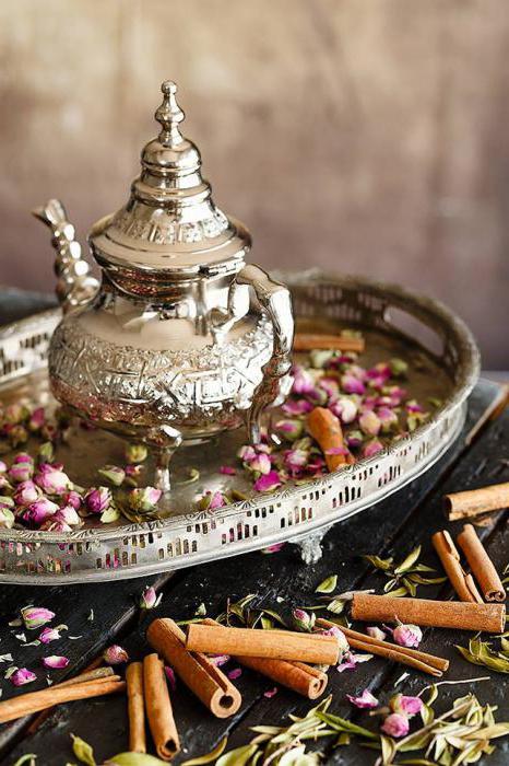 Maroški čajni recept s cimetom