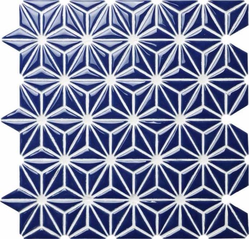 Mosaico ceramico di elementi geometrici