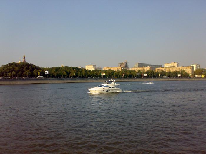 pesca sul fiume di Mosca