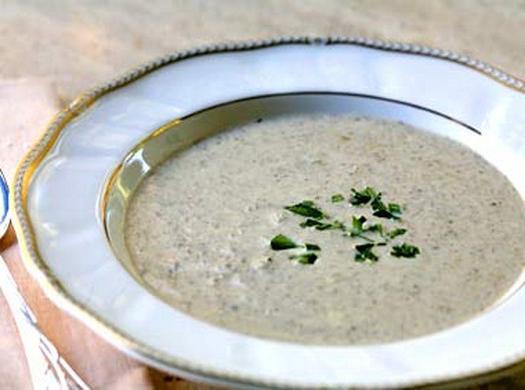jednostavna juha od gljiva