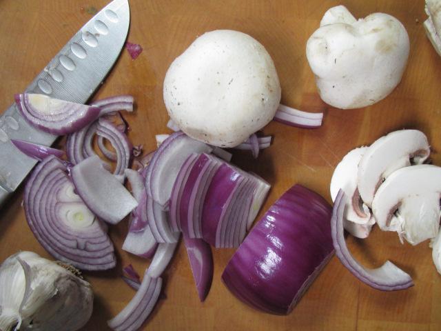 супа са печуркама и кромпиром и сиром