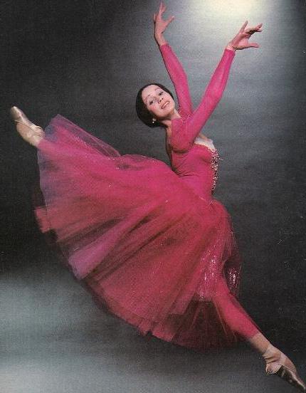 Надежда Павлова балерина обича живота на децата