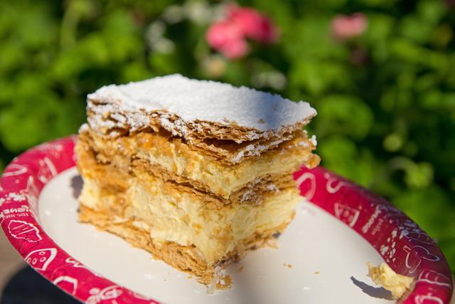ciasto z ciasta francuskiego napoleon