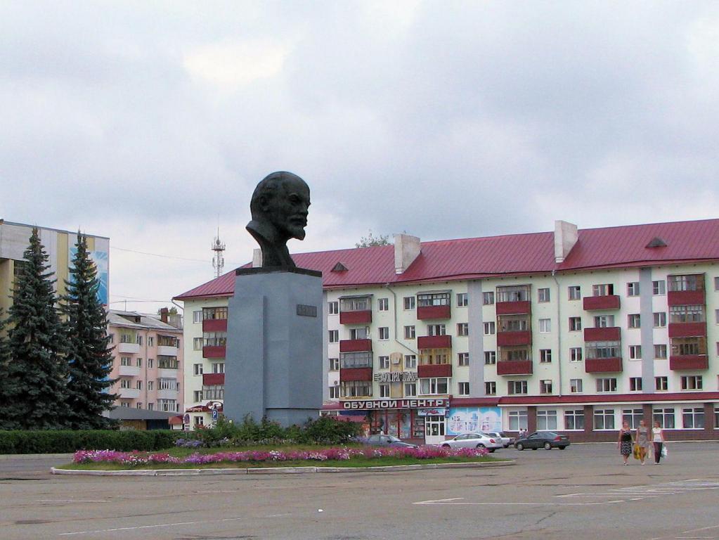 Паметник на Ленин