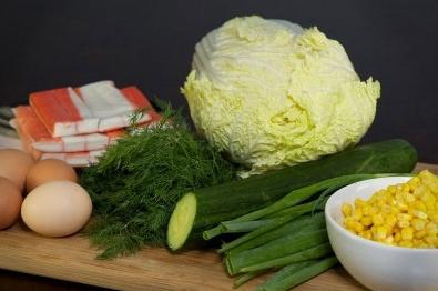 Salata za rakovice z receptom za zelje