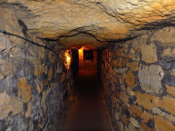 Fotografija katakombi Odessa